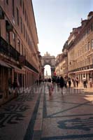 Modern shopping mile (pedestrian area) in Lissabon