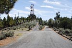 Although the vegetation and the landscape in Pozo de las Nieves is very beautiful, the numerous antennas and the military complex spoil the picture of the landscape.