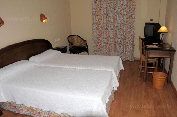 Room in the Hotel Los C&aacute;ntaros