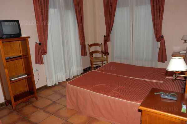 Room in La Posada del Conde