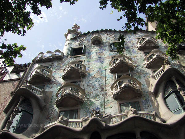 Casa Battl&oacute;