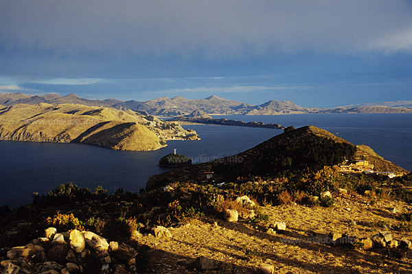 View from the sun island back to the mainland in direction to Copacabana