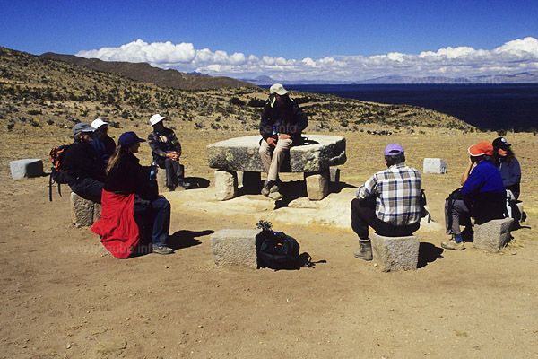 Rest at the place where once Wiracocha is supposed to have given the gold bar to his children.