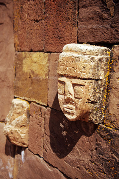 These finest masories are typical for the culture of Tiwanaku, here in the Templete Semisubterr&aacute;neo