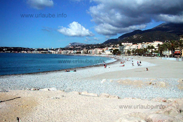 Boarwalk at Baie du Soleil