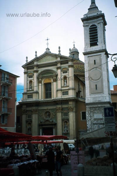 Church and market in the oldtown of Nice
