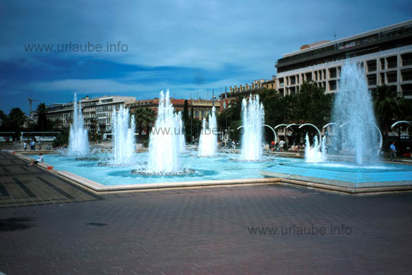 Place Mass&eacute;na