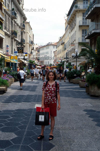 Rue Mass&eacute;na - here is everything avilable what the shopper-heart desires!