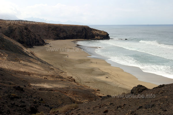 The beach at La Pared