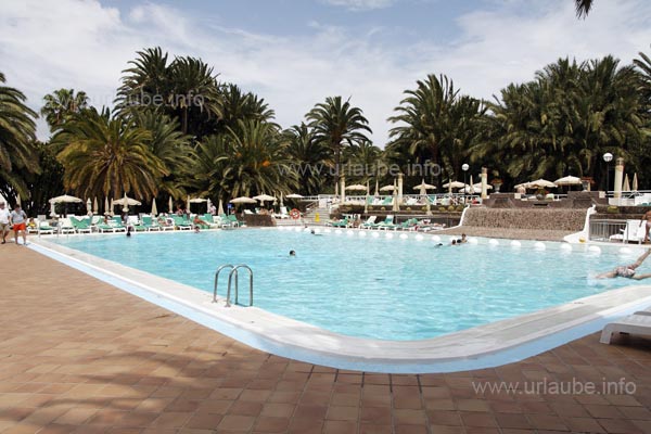 The pool was quite dapper.