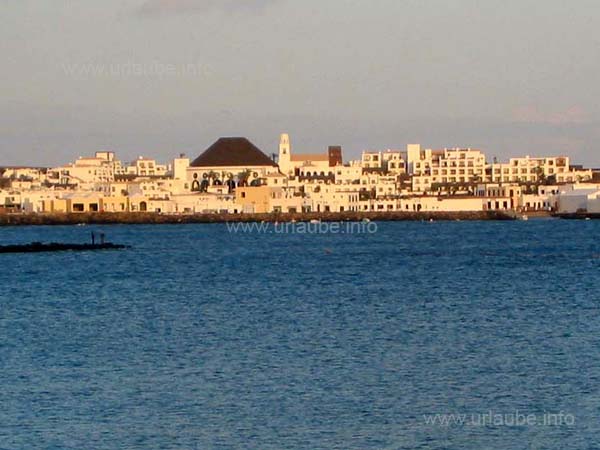 View to the hotel complex from the Playa Blanca