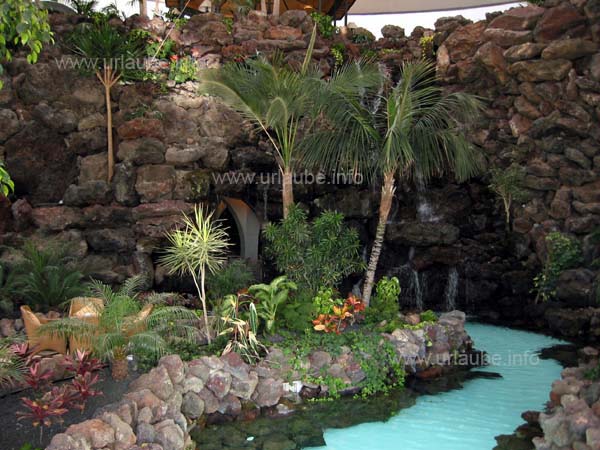 View into the interior of the lava dome