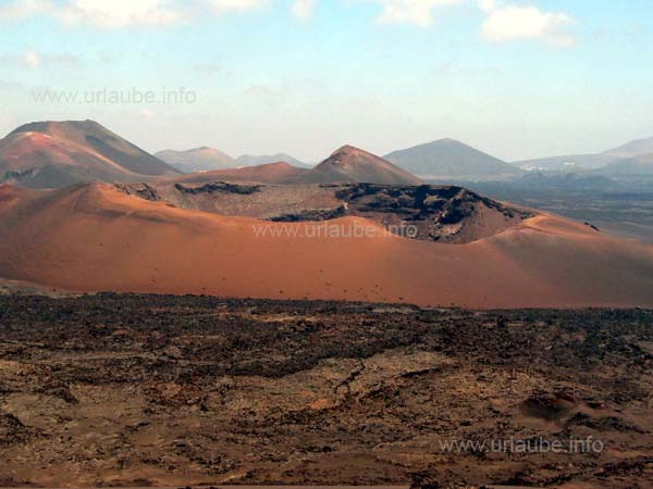 The giant crater Caldera de los Cuervos from which most of the lava was spitted out