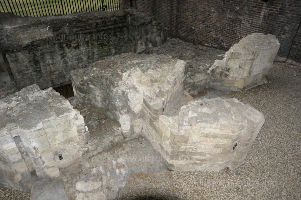 Roman excavation findings at the Tower