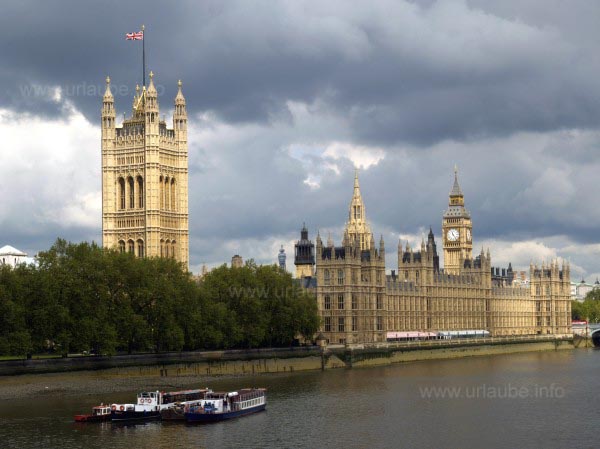 Houses of Parliament and the Thames