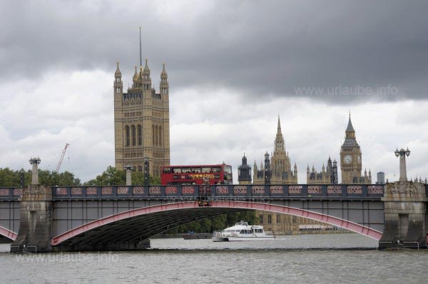 Lambeth Bridge