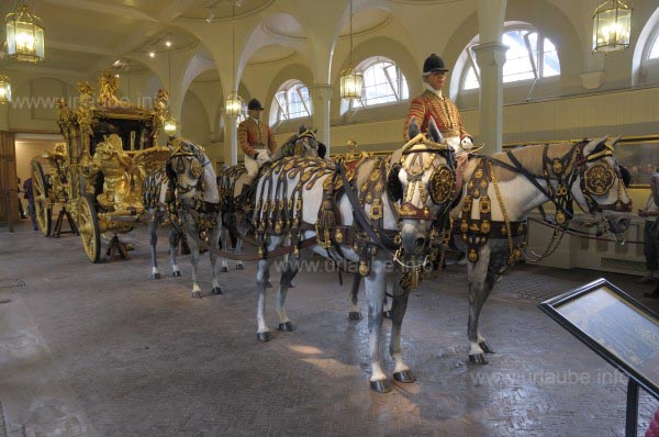 Splendid Carriages Royal Mews