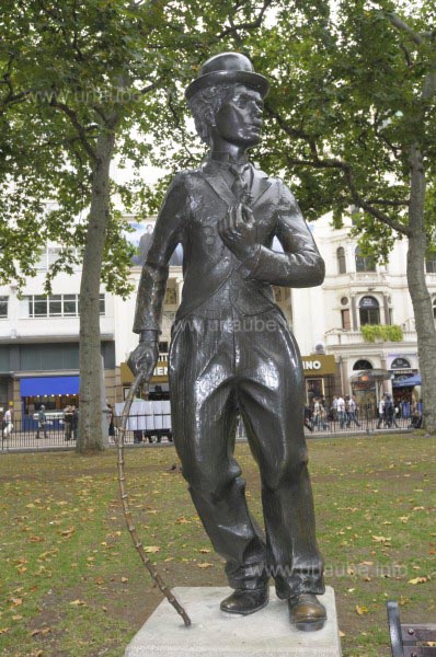 Monument of Chaplin at the Leicester Square