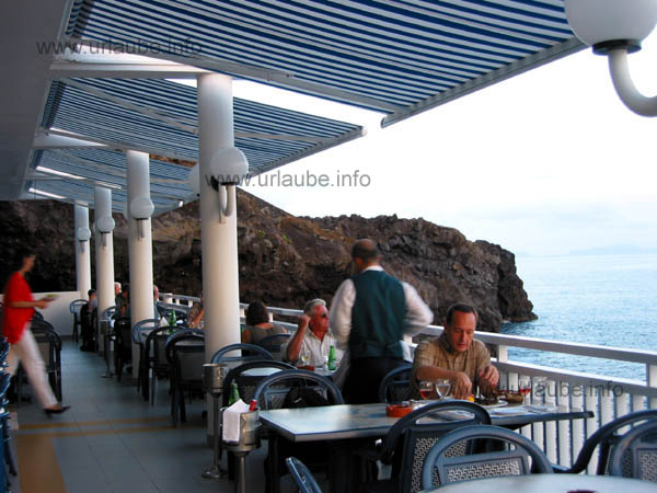 The fish restaurant Atlantico down at the sea