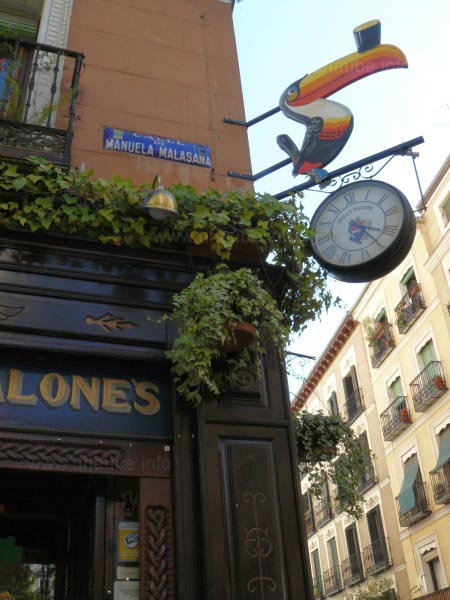 A street named after the young Manuela Malasa�a