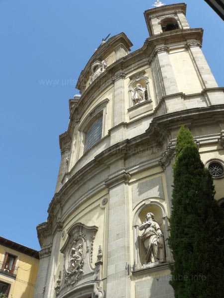 The cladding of the Iglesia San Miguel