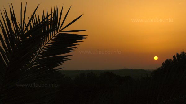 Wonderful: the sunset at the Templo de Debot
