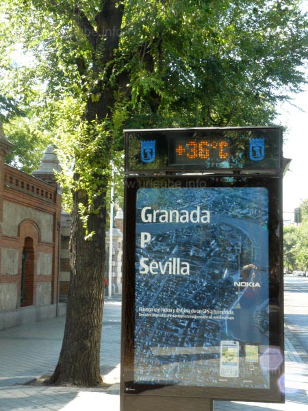 In the summer time, the temperatures strongly raise upwards.