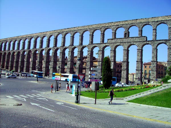 The Acueducto Romano