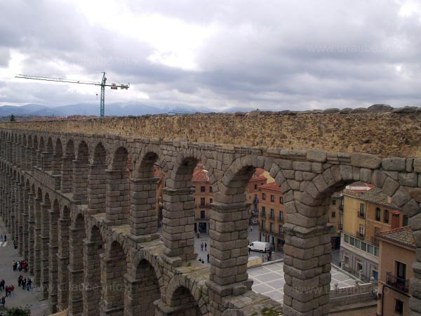 The Acueducto Romano