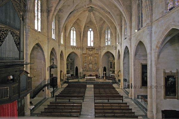 Parish church in Arta