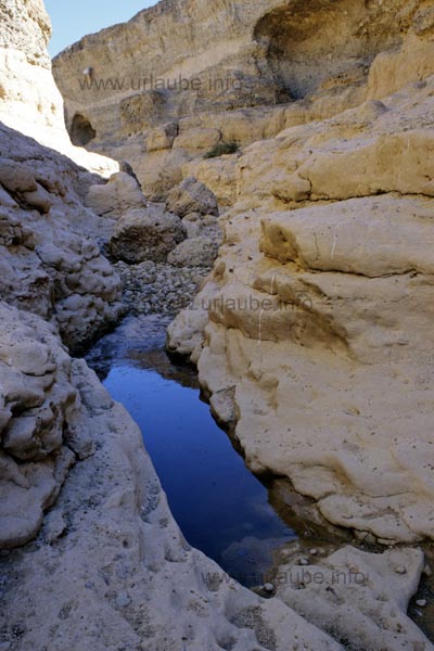 In the sesriem-canyon