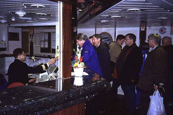 In Bod&ouml;, the paymaster is very busy.