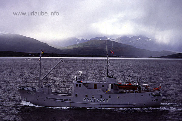 Ship of the coast guards in front of the backdrop of the island Kval&ouml;ya