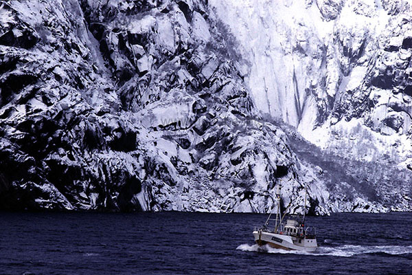 Snow and ice in the Raftsund