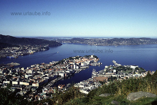 One should not leave Bergen without visiting the Fl&ouml;yn with its gorgeous view.