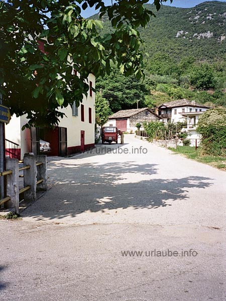 Moutain village Paleochori