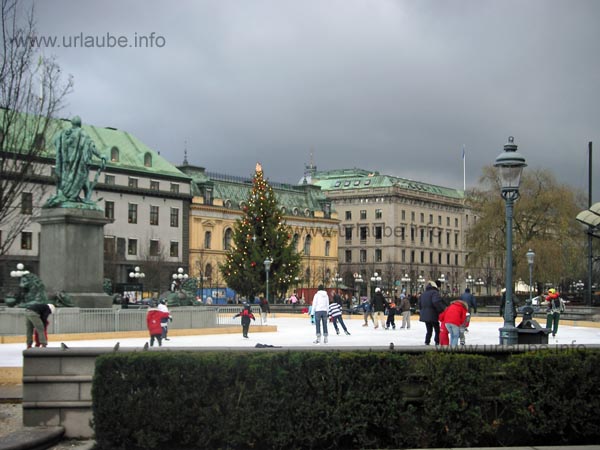 Artificially arranged ice rink between the Saint Jacob\'s Church and the House of Swedes