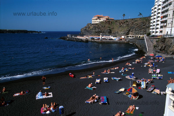 Gorgeous lava beach in San Marcos