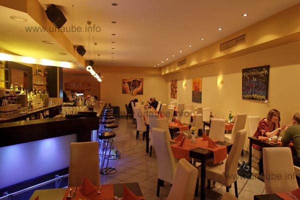 The Intenso located at the Wiener Opernring 19 in Vienna suprised us in a very positive way.