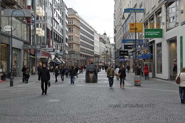 Pedestrian area K&auml;rntner Street