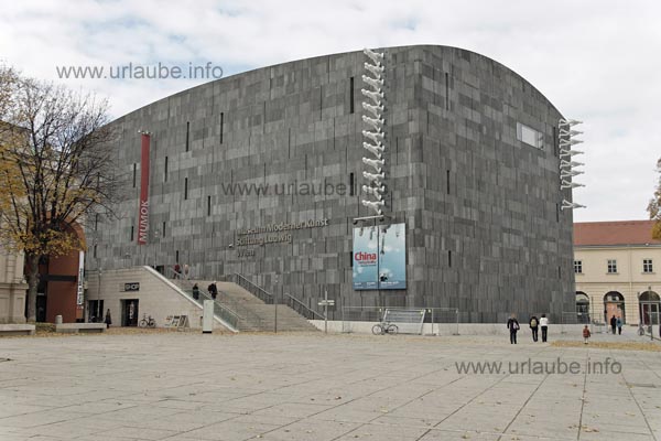 The Museum of Modern Arts Donation Ludwig Wien: MUMOK.