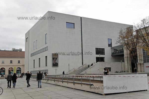 In the Leopold Museum, one can see world famous works of Gustav Klimt, Egon Schiele or Oskar Kokoschka.